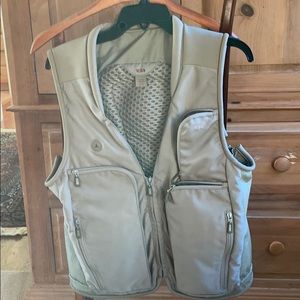 tumi heritage vest